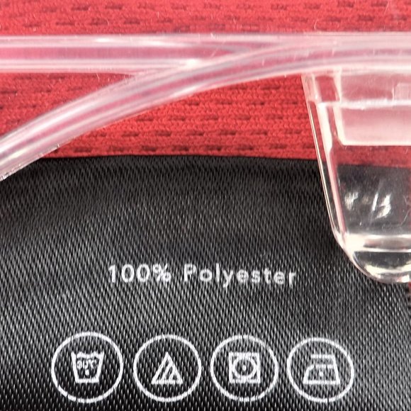 NWOT Umbro Mens Red & White Zip Up Varsity Sport Jacket M - Picture 13 of 14